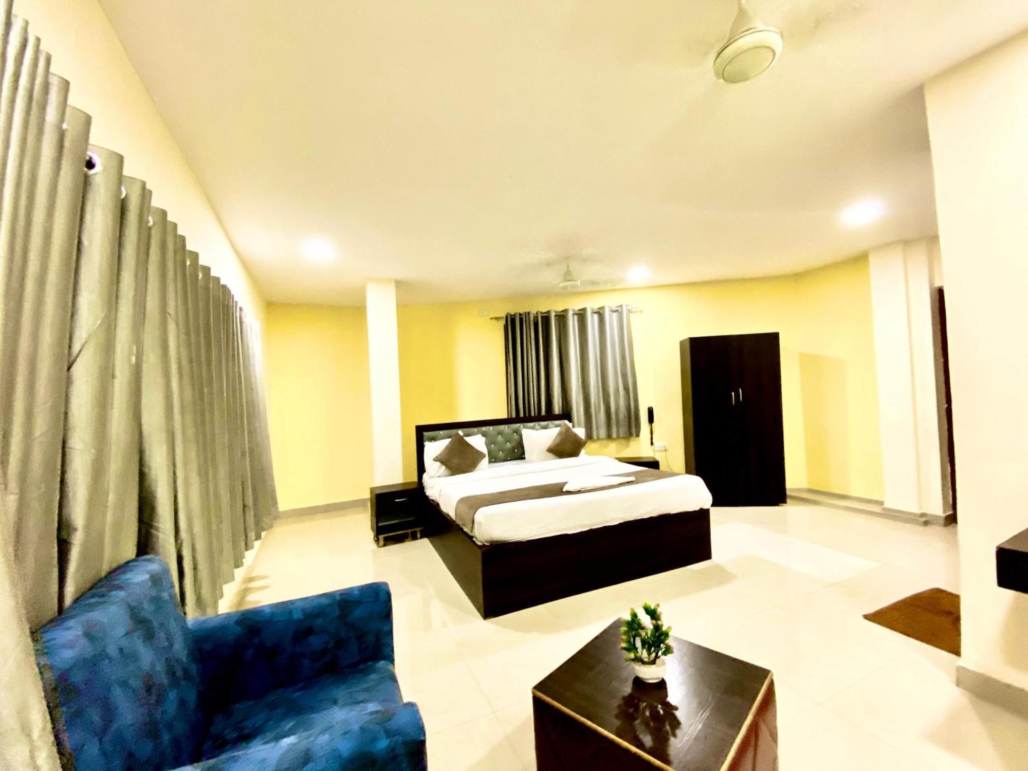 Hotel Sky Park Shamshabad Εξωτερικό φωτογραφία